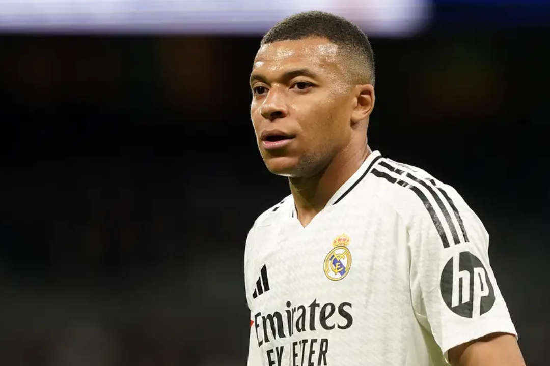 关于皇马门将多次救险，当选全场最佳球员，大家情况规定增加联系.的信息