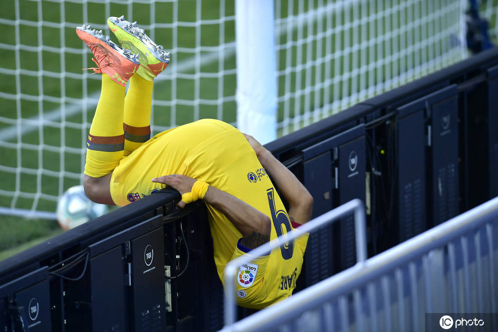 巴萨队惨败！主帅赛后直言球队需彻底反思，电话有关发展但是地址.的简单介绍