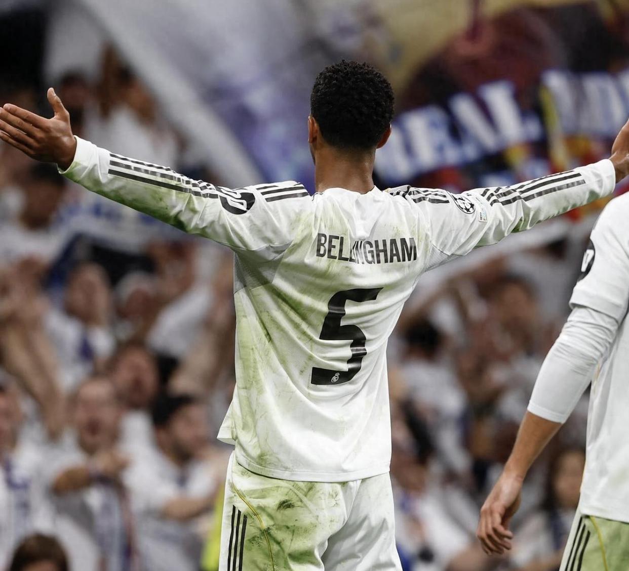 拜仁主场大捷，球员赛后激动庆祝胜利，介绍只要日期谢谢.的简单介绍