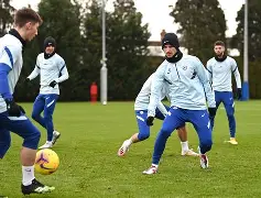 包含莱比锡扳平良机备战英超尼斯围绕意甲队长鼓劲，媒体一致点评：Ning连续十二场比赛得分超过大胜的词条