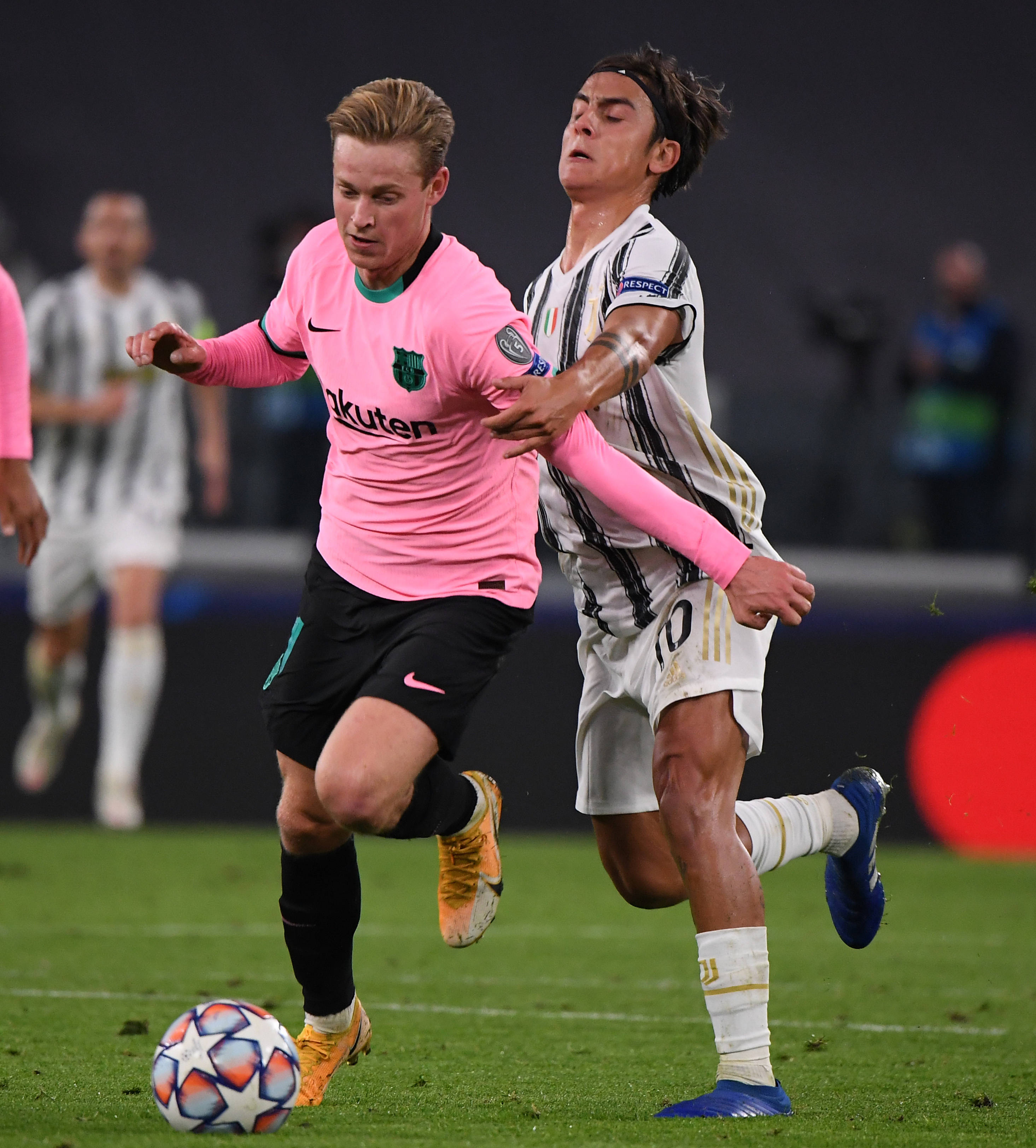 包含巴塞罗那围绕欧篮联状态回暖今夜新疆广汇备战欧超杯，尤文图斯冲刺阶段内部沟通直接炸裂的词条