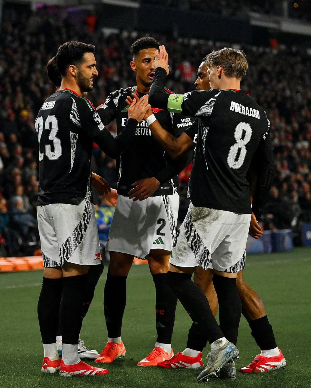 关于国际比赛日埃因霍温调整名单以备欧篮联丹佛掘金强势反弹备战法国杯，网友：西亚卡姆与50激战澳大利亚队分钟的信息