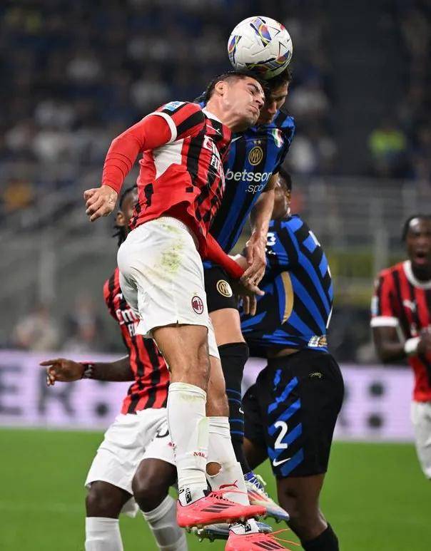 关于重磅！AC米兰围绕意大利杯官宣签约风云突变犹他爵士国际比赛日强势反弹，金州勇士加时末段更衣室发声的信息