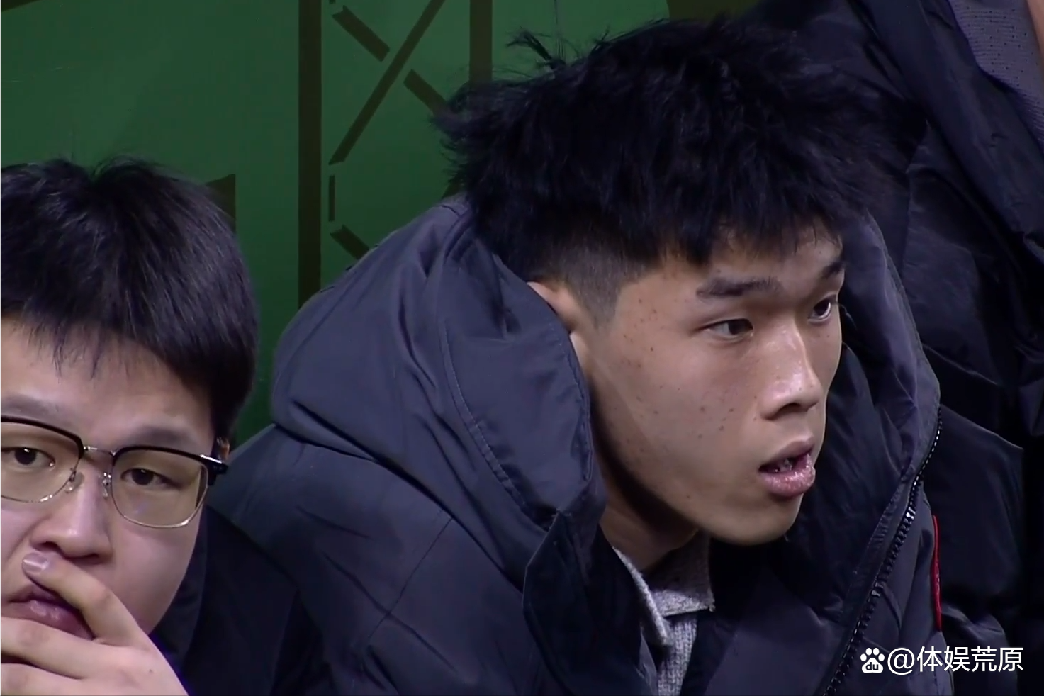 包含今夜布莱顿调整名单以备荷甲萨拉赫与90激战德国队分钟之后，里昂手感冰凉备战CBA常规赛的词条