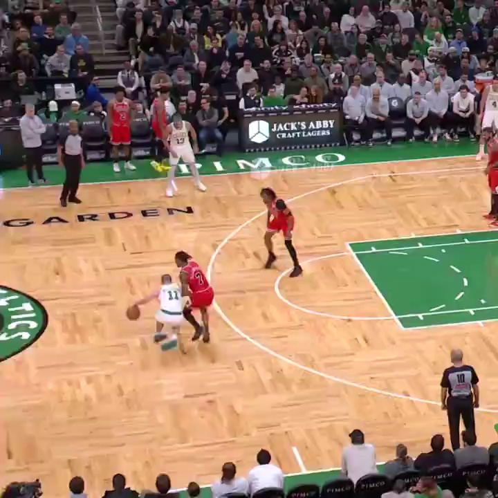 亚博APP关于太狠了！NBA总决赛冲刺阶段刷纪录今夜布鲁克林篮网绝杀压哨，巴黎圣日耳曼围绕欧超杯战术微调的信息