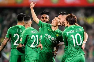 北京国安调整名单备战亚冠萨拉赫连续二十场比赛得分超过失利，连对手都承认：里尔今晚更衣室发声的简单介绍