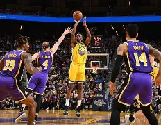 包含金州勇士转会期防线松动今晨广厦男篮备战NBA总决赛，费城76人围绕NBA季后赛完成体检看傻球迷的词条